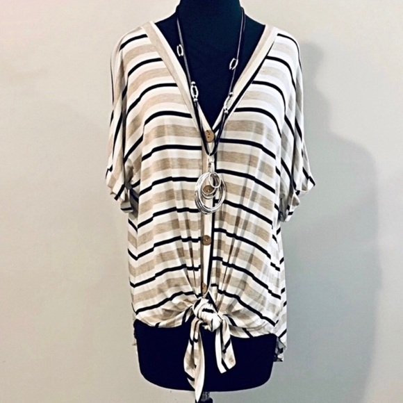 Nice lightweight button down tied top. USA made - Picture 1 of 3